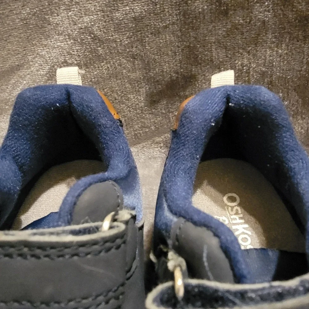 OshKosh B'gosh Sneakers Kids 11M Navy Blue Excellent Hook and Loop OF20E06H